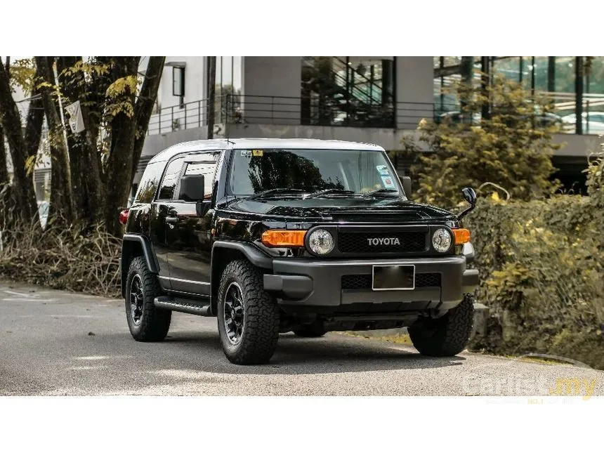 2012 Toyota FJ Cruiser SUV