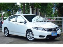 2013 Honda City 1.5 (ปี 08-14) V i-VTEC Sedan AT