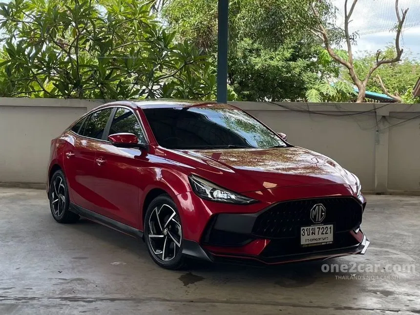 2022 MG MG5 X Sedan