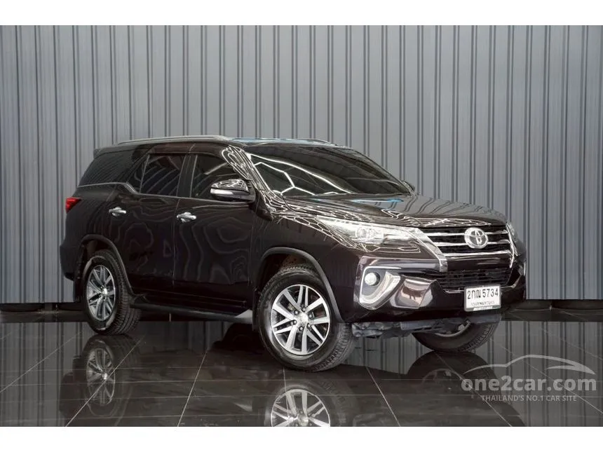 2015 Toyota FORTUNER V SUV