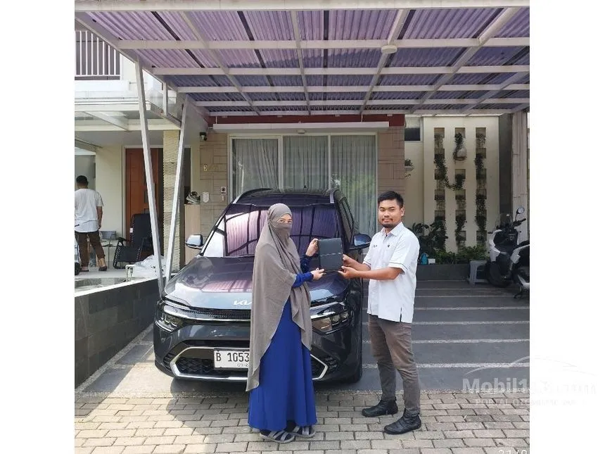 Jual Mobil KIA Carens 2024 Premiere 1.5 di DKI Jakarta Automatic MPV Silver Rp 399.999.999