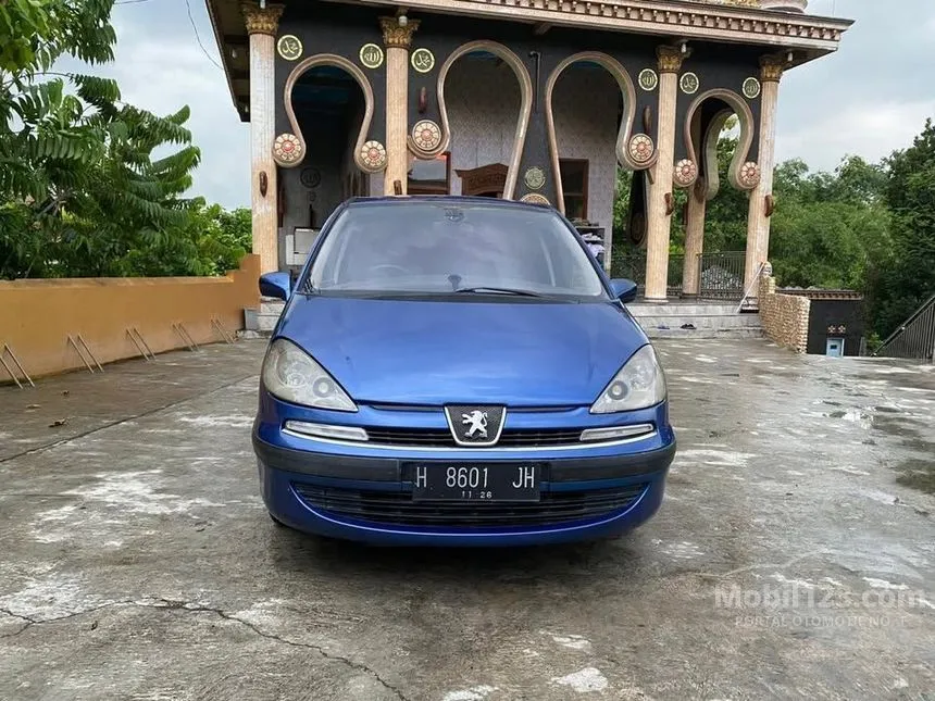 2003 Peugeot 807 Van