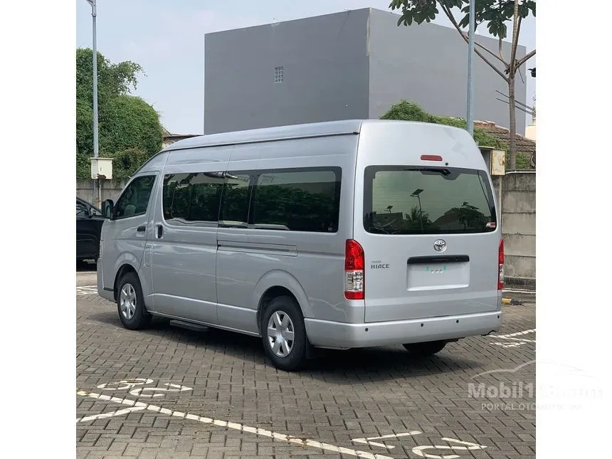 Jual Mobil Toyota Hiace 2024 Commuter 3.0 di Jawa Barat Manual Van Wagon Lainnya Rp 435.100.000