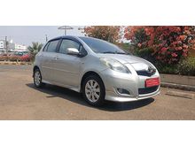Toyota Yaris S Limited AT 2010 Silver Service Record