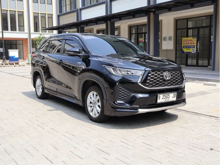 2024 Toyota Kijang Innova Zenix V HV (Premium Color) MPV