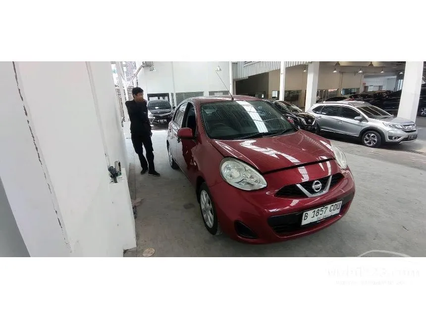 Jual Mobil Nissan March 2017 1.2L 1.2 di Jawa Barat Automatic Hatchback Marun Rp 109.000.000