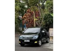 2010 Toyota Kijang Innova 2.0 V MPV Matic Bensin Suap Langsung Pakai