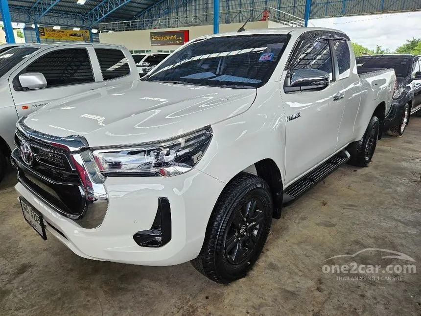 2022 Toyota Hilux Revo Prerunner Mid Pickup