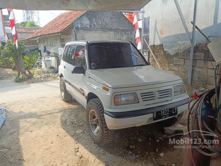 Jual Mobil Suzuki Vitara 1993 1.6 di Jawa Barat Manual SUV Putih Rp 70.000.000