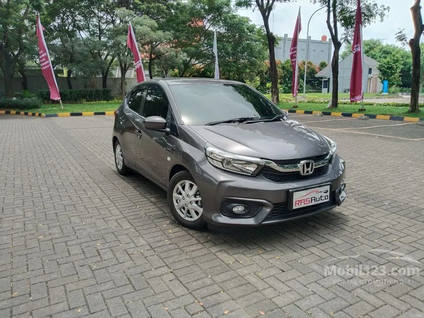 Jual Mobil Honda Brio 2022 E Satya 1.2 di Jawa Barat Automatic Hatchback Abu
