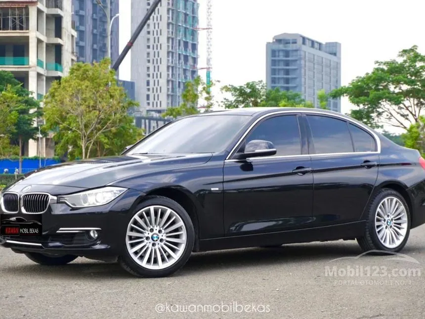 2015 BMW 328i Luxury Sedan