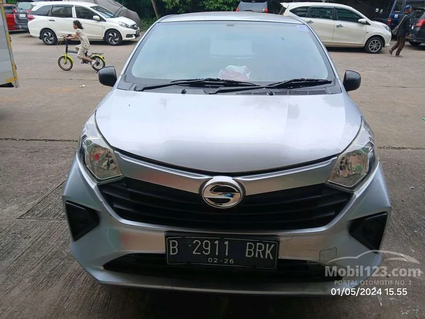 Jual Mobil Daihatsu Sigra 2021 D 1.0 di Jawa Barat Manual MPV Silver Rp 96.000.000