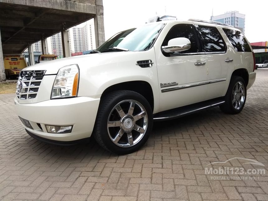 Cadillac escalade gmt900