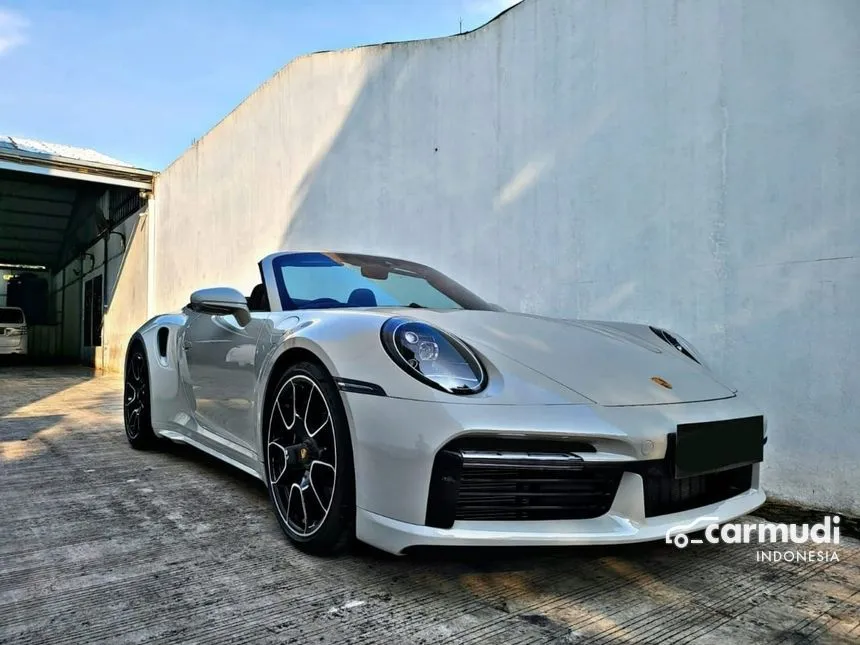 Jual Mobil Porsche 911 2022 Turbo S 3.7 di DKI Jakarta Automatic Cabriolet Silver Rp 9.000.000.000