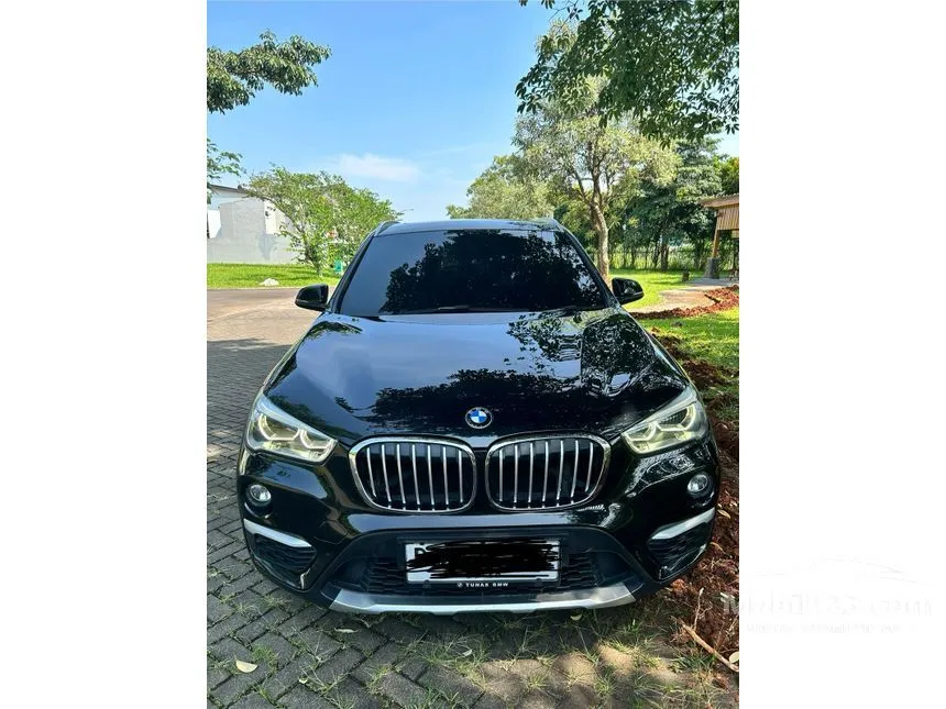 Jual Mobil BMW X1 2018 sDrive18i xLine 1.5 di Banten Automatic SUV Hitam Rp 345.000.000