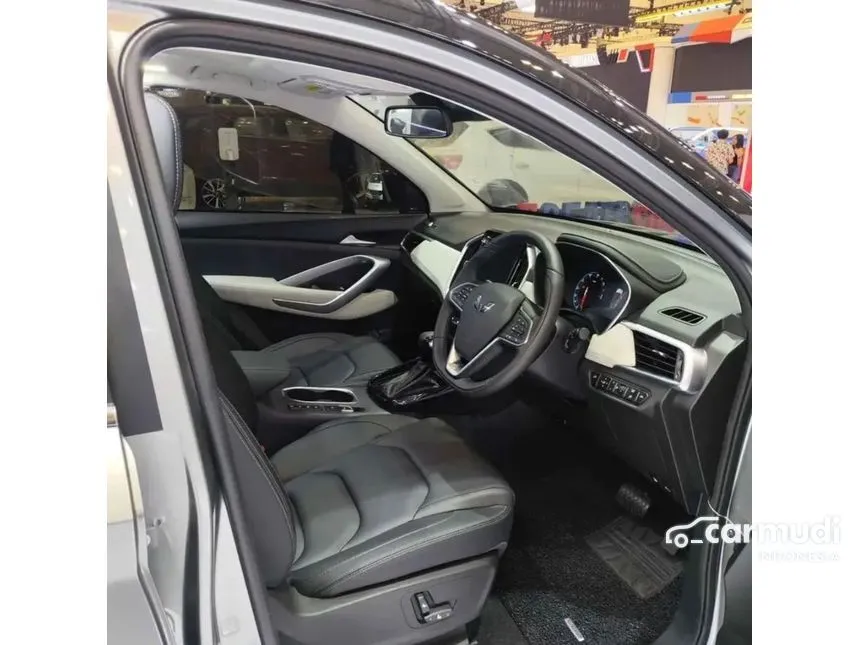 2023 Wuling Almaz RS Pro Wagon