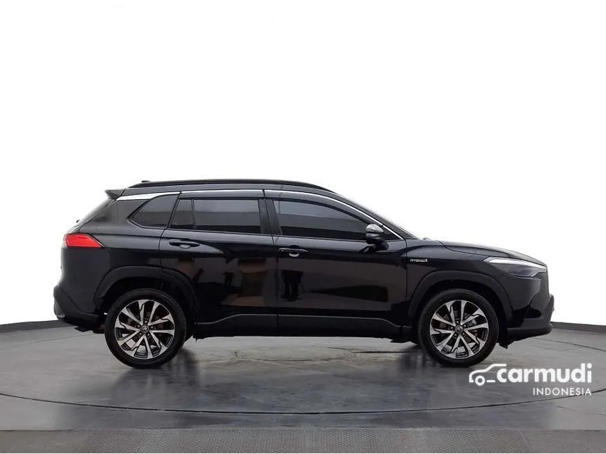2023 Toyota Corolla Cross Hybrid SUV