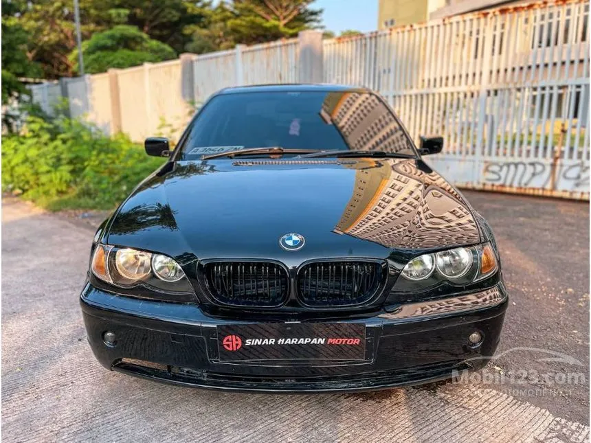 Jual Mobil BMW 318i 2004 2.0 di DKI Jakarta Automatic Sedan Hitam Rp 70.000.000