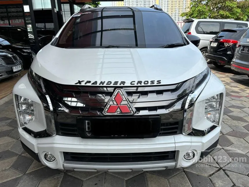 Jual Mobil Mitsubishi Xpander 2021 CROSS 1.5 di Jawa Barat Automatic Wagon Putih Rp 240.000.000