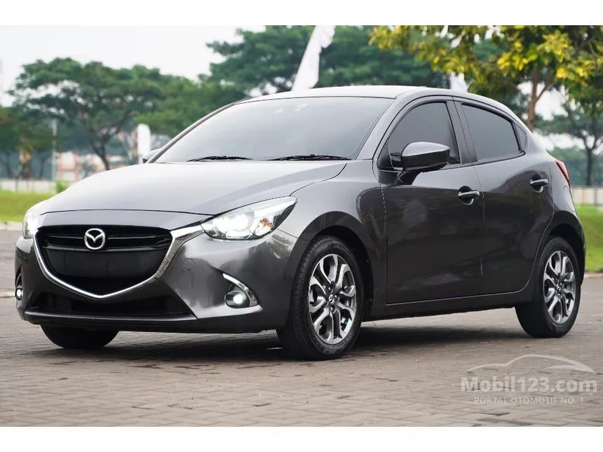 Jual Mobil Mazda 2 2019 GT 1.5 di DKI Jakarta Automatic Hatchback Abu