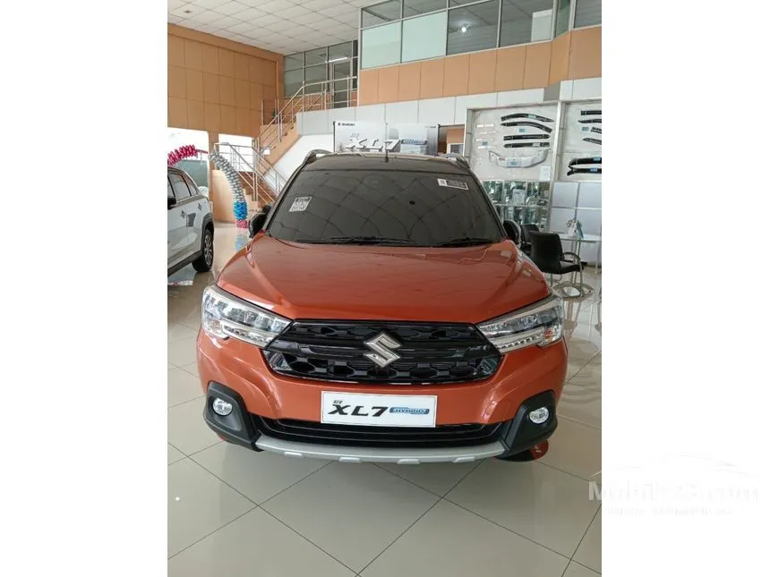 Jual Mobil Suzuki XL7 2024 ALPHA Hybrid 1.5 di Jawa Barat Automatic Wagon Lainnya Rp 256.000.000