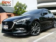 2019 Mazda 3 2.0 (ปี 14-18) S Sports Hatchback