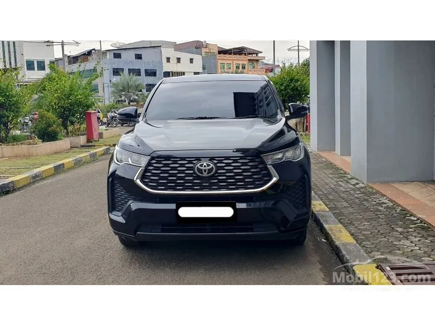 2023 Toyota Kijang Innova Zenix V (Non Premium Color) MPV