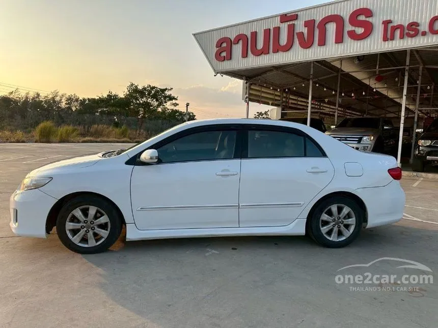 2013 Toyota Corolla Altis E Sedan