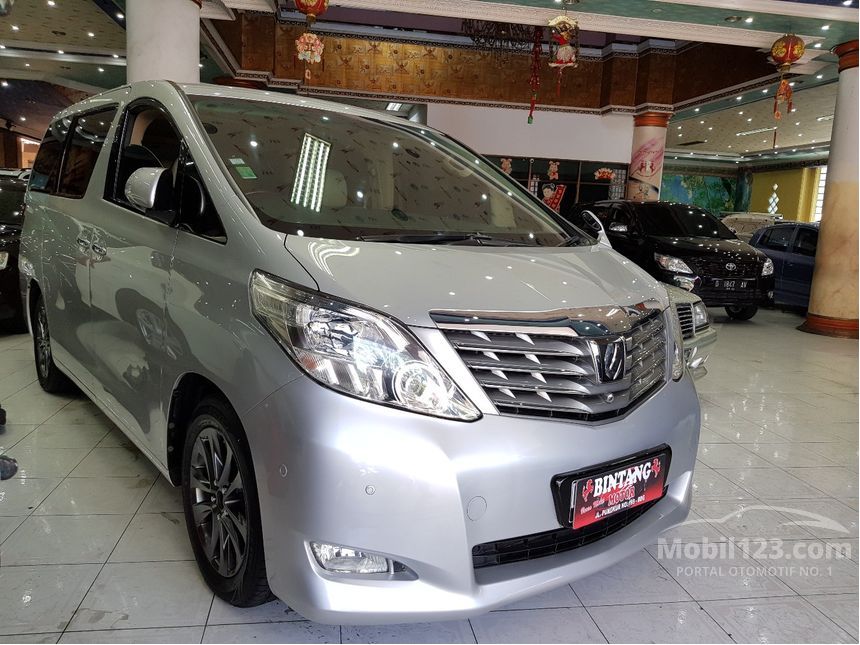 Jual Mobil  Toyota  Alphard  2008  2 4 di Jawa Barat Automatic 