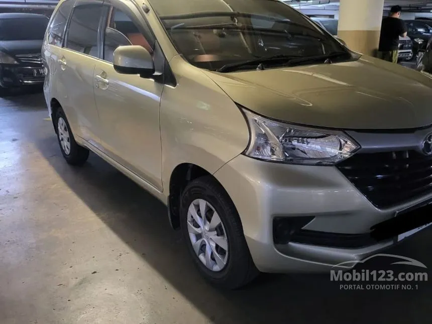 Jual Mobil Toyota Avanza 2018 E 1.3 di DKI Jakarta Automatic MPV Emas Rp 142.000.000