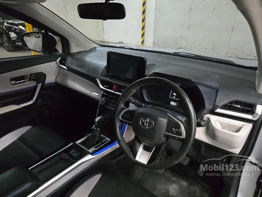 2022 Toyota Veloz Q (Premium Color) MPV