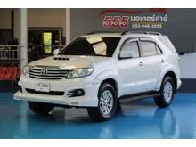 2014 Toyota FORTUNER 3.0 (ปี 12-15) V SUV