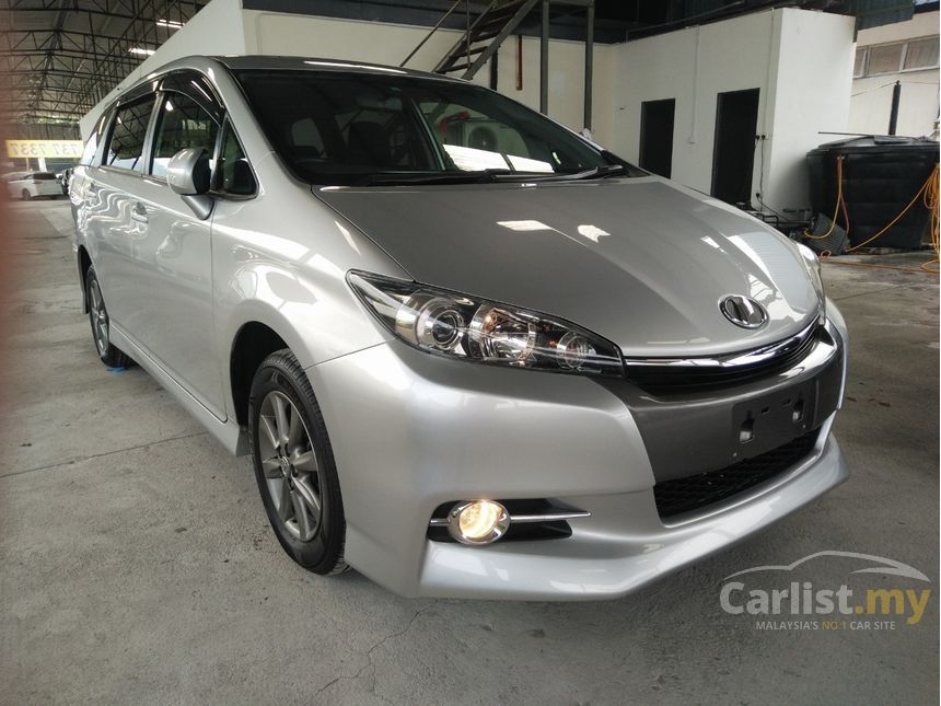 Toyota wish 2016