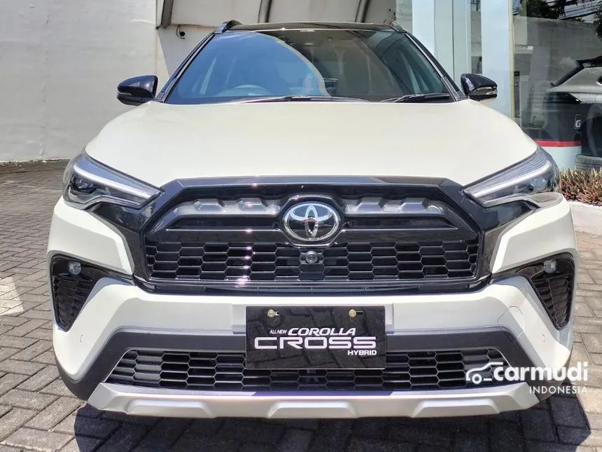 Jual Mobil Toyota Corolla Cross 2024 Hybrid GR Sport 1.8 di DKI Jakarta Automatic Wagon Putih Rp 568.400.000