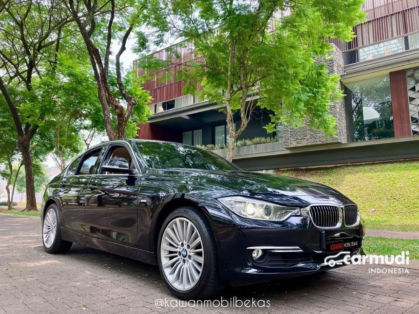 2015 BMW 328i Luxury Sedan