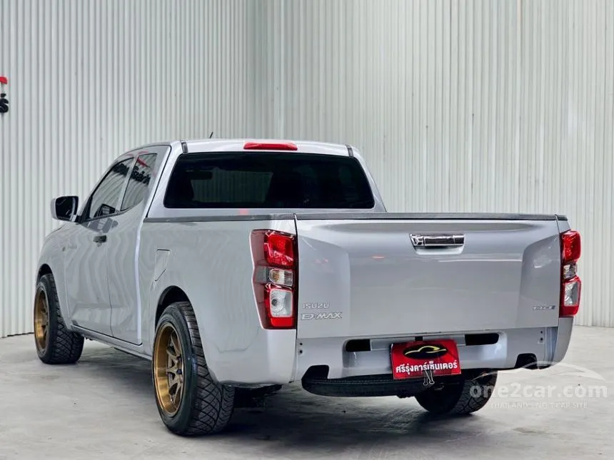 2022 Isuzu D-MAX S Space Cab Pickup