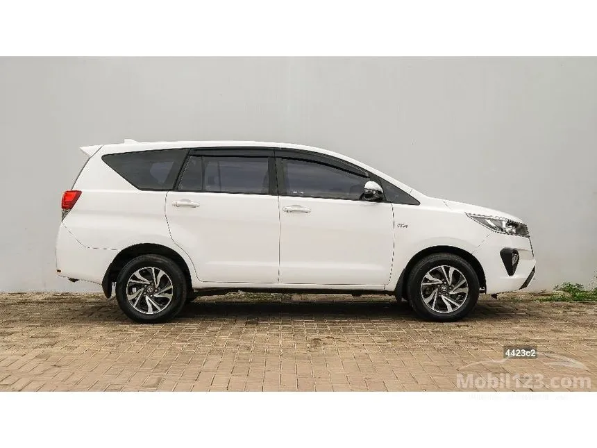 2021 Toyota Kijang Innova G MPV