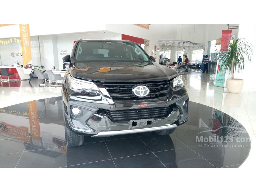 cicilan toyota ringan di Toyota Jual Fortuner 2.4 2018 Mobil TRD Banten