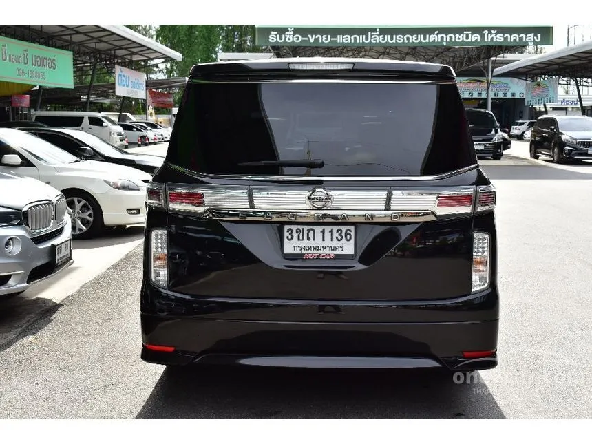 2013 Nissan ELGRAND High-Way Star Van
