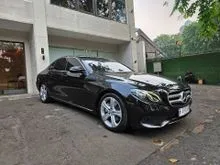 2017 Mercedes-Benz E250 2.0 Avantgarde CKD Sedan