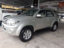 2010 Toyota Fortuner 3.0 (ปี 08-11) V SUV AT