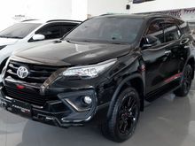 2020 Toyota Fortuner 2,4 TRD SUV PROMO FORTUNER MURAH DP 70JT