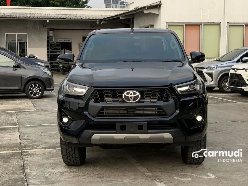 2024 Toyota Hilux V Dual Cab Pick-up