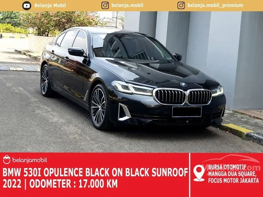 Jual Mobil BMW 530i 2022 Opulence 2.0 di DKI Jakarta Automatic Sedan Hitam Rp 835.000.000