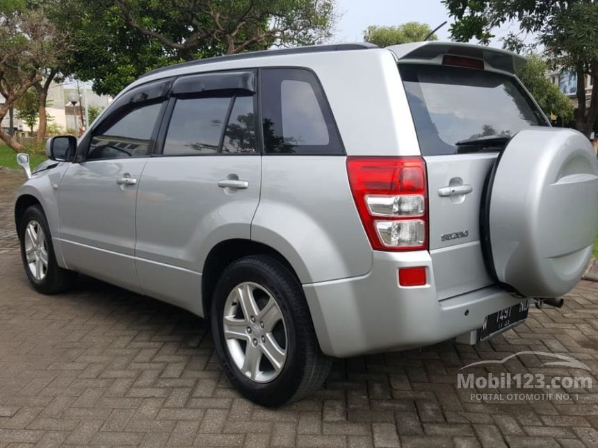 Jual Mobil  Suzuki  Grand  Vitara  2008 JLX 2 0 di Jawa Timur  