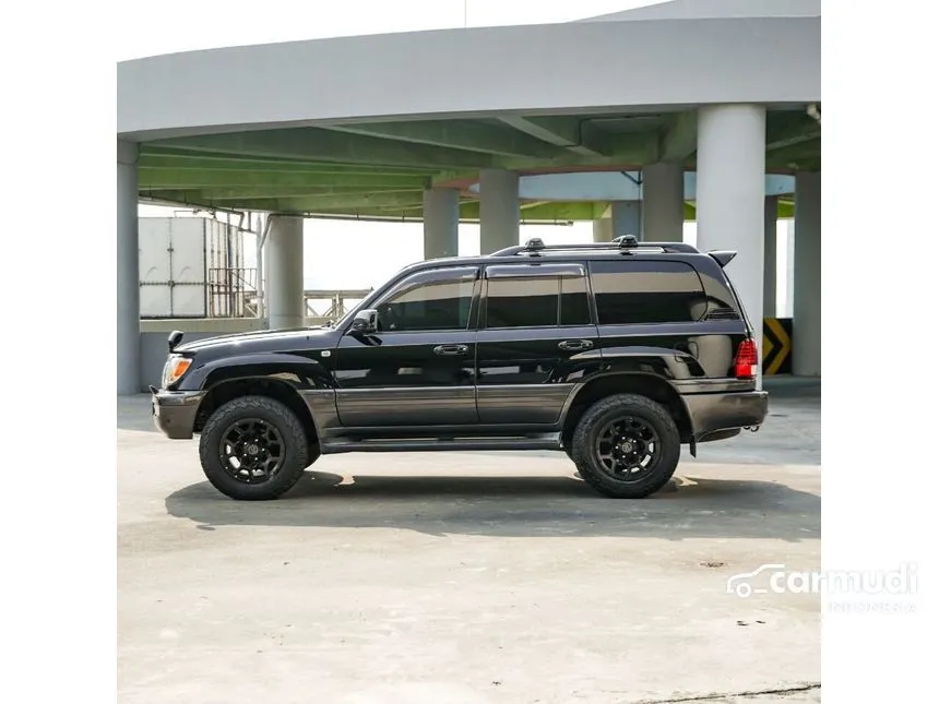 2004 Toyota Land Cruiser Cygnus V8 Wagon