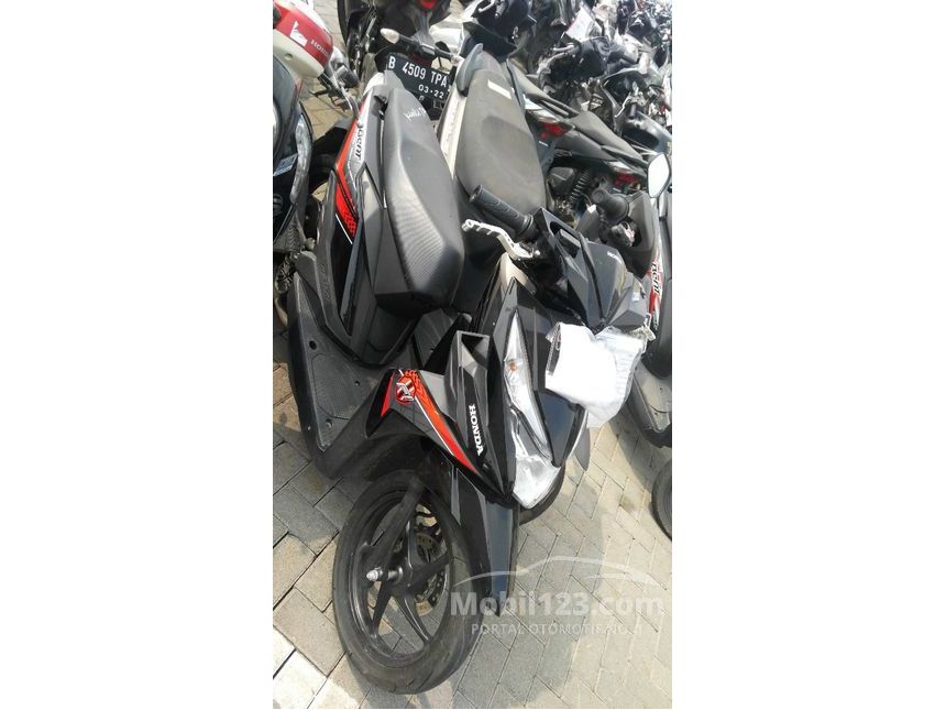 Jual Motor Honda Beat 2017 110 0.1 di DKI Jakarta 