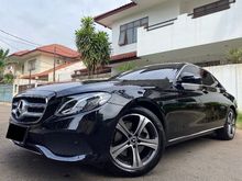 2018 Mercedes-Benz E200 2.0 Avantgarde Sedan E200 AVANTGARDE LINE Km.4000 TDP 225 JUTA ANGSURAN 12 JUTAAN TERJAMINA BEBAS BANJIR NABRAK FULL ORI