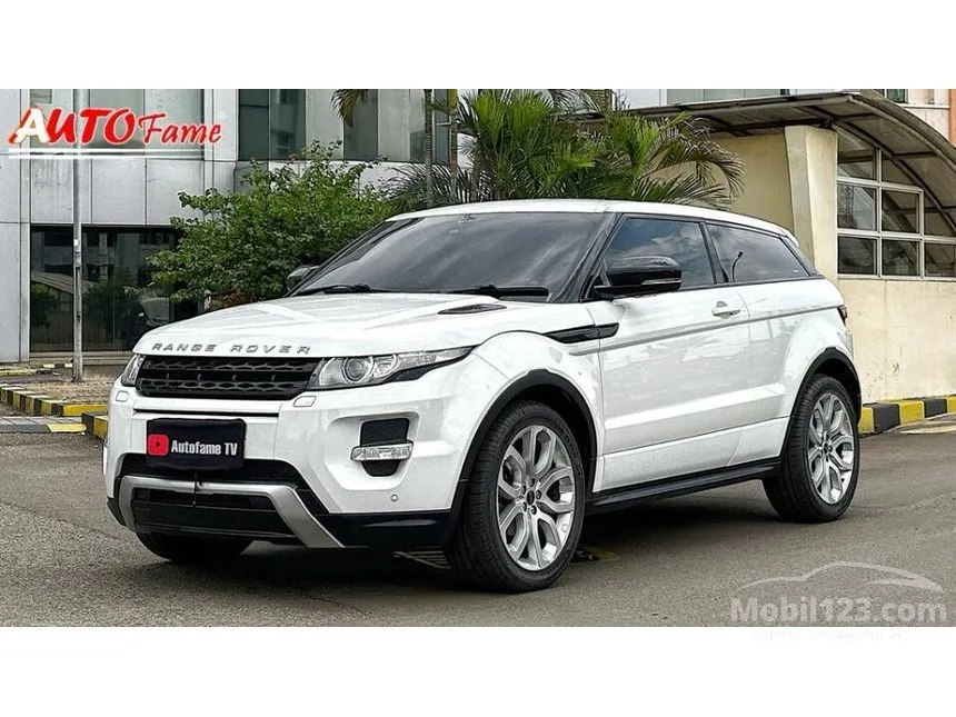 Jual Mobil Land Rover Range Rover Evoque 2012 Dynamic Luxury Si4 2.0 di DKI Jakarta Automatic Coupe Putih Rp 490.000.000