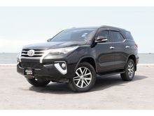 2015 Toyota Fortuner 2.8 (ปี 15-18) V SUV AT